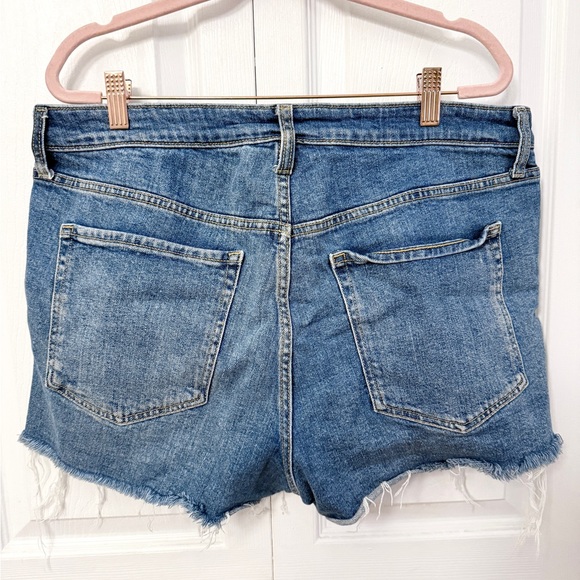 Old Navy Women's Ripped Blue Jean Shorts - Picture 3 of 4